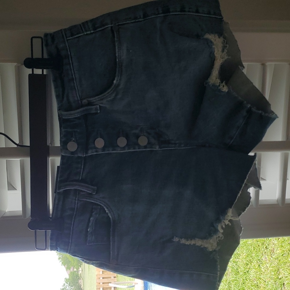 Blank NYC The Barrow denim shorts